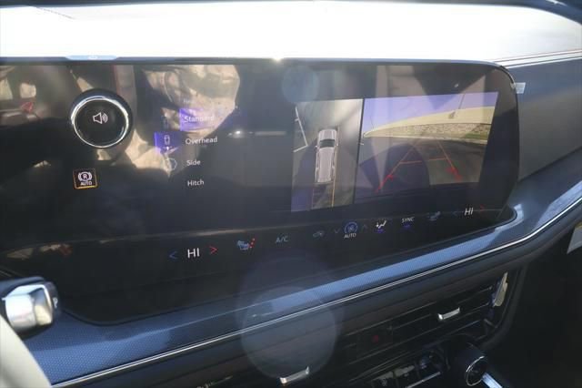 New 2026 Chevrolet Suburban RST image 29