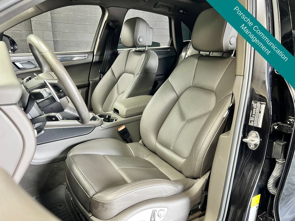 Used 2024 Porsche Macan S AWD/4WD image 7