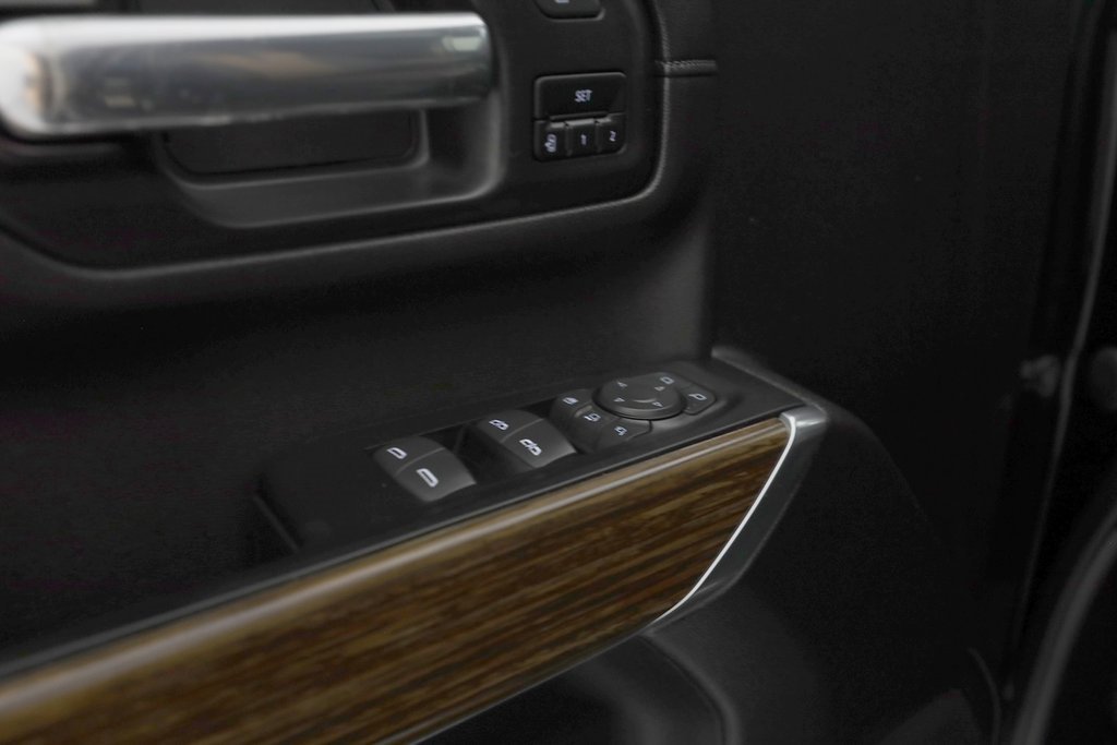 Used 2022 Chevrolet Silverado 3500 High Country w/ LPO, Hitch Package image 15