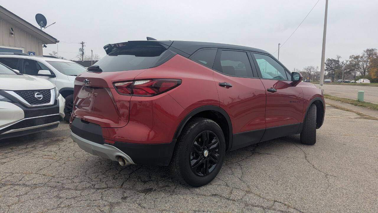 Used 2022 Chevrolet Blazer LT image 3