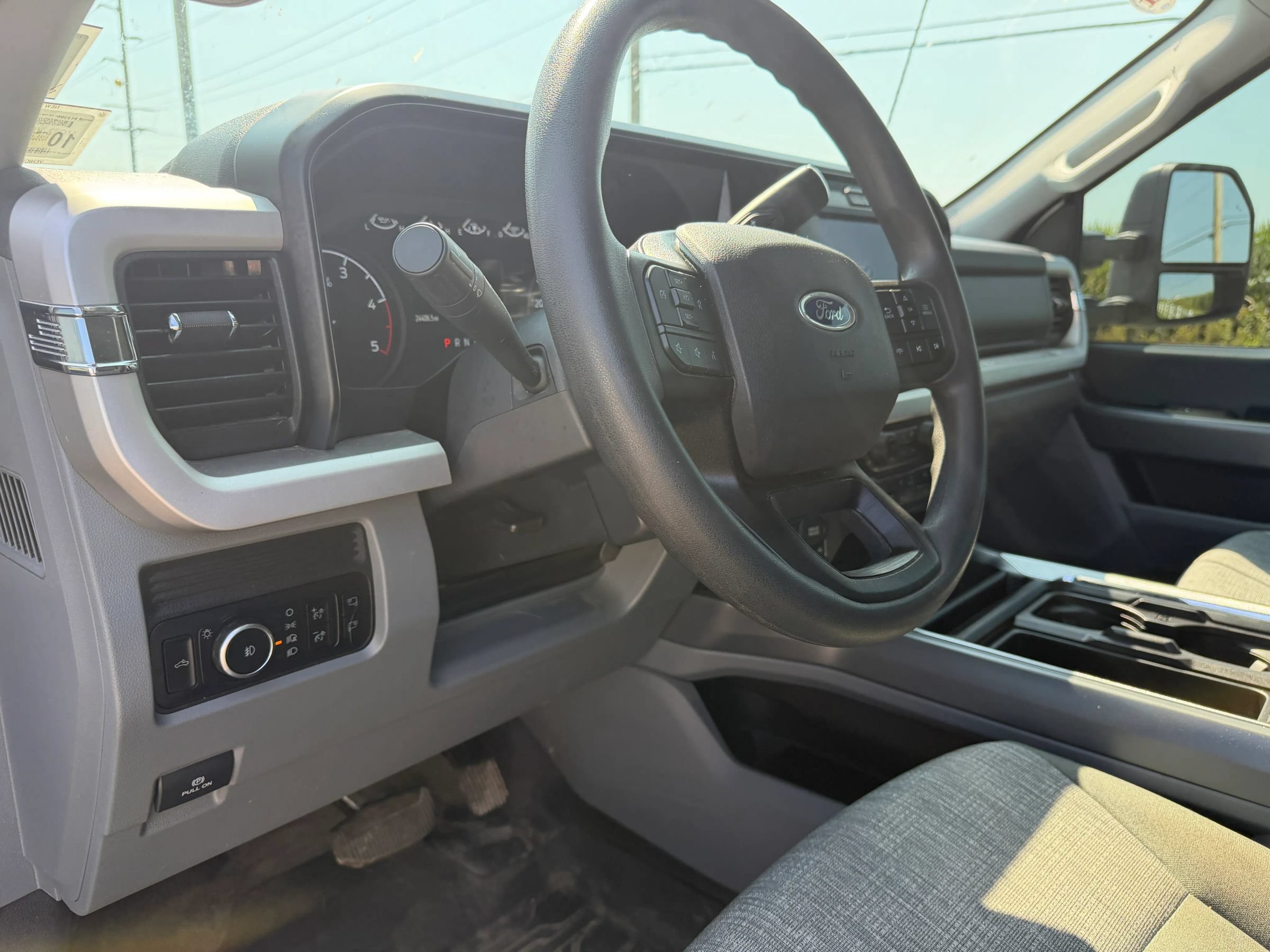 Used 2025 Ford F450 XLT w/ 360-Degree Camera Package AWD/4WD image 18