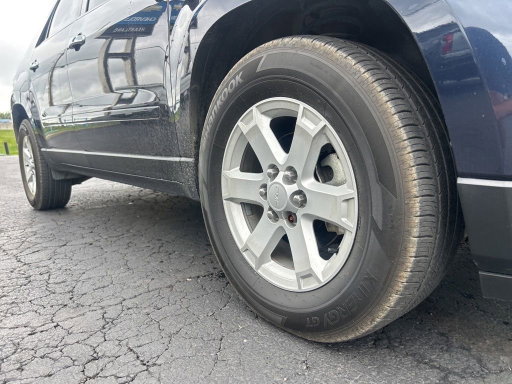 Used 2015 GMC Acadia SLE FWD image 10