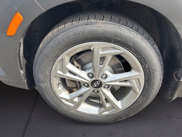 Used 2023 Hyundai Kona SEL w/ Convenience Package AWD/4WD image 9