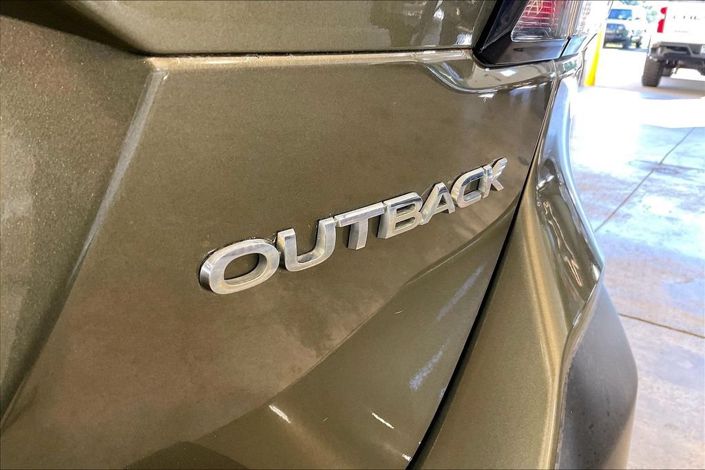 Used 2021 Subaru Outback Limited AWD/4WD image 25