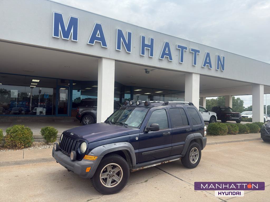 Used 2006 Jeep Liberty Renegade w/ Luxury Group AWD/4WD image 1