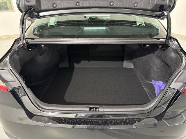 New 2026 Toyota Camry LE image 9