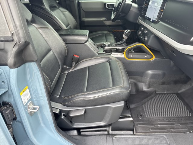 Used 2022 Ford Bronco Badlands w/ Sasquatch Package AWD/4WD image 15