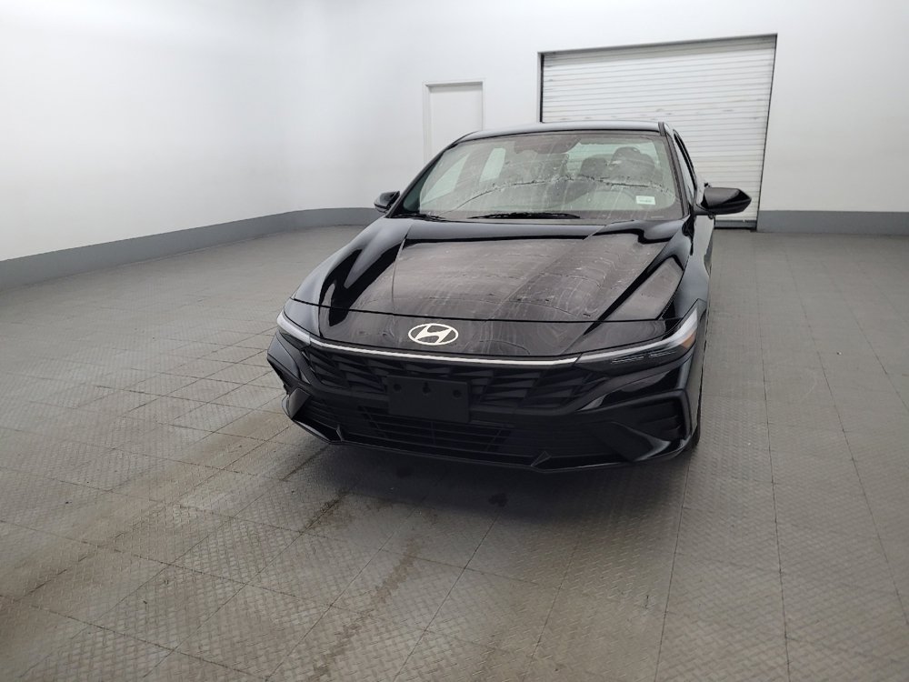 Used 2024 Hyundai Elantra SEL FWD image 15