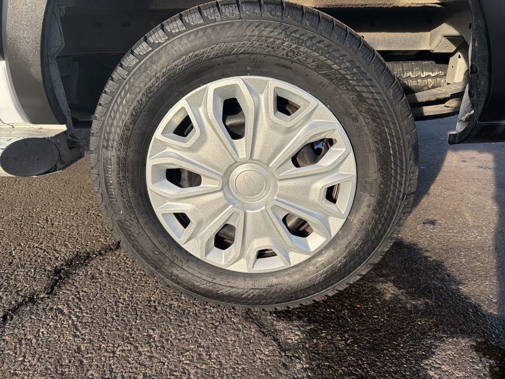 Used 2024 Ford Transit 250 Low Roof w/ Exterior Upgrade Package image 23