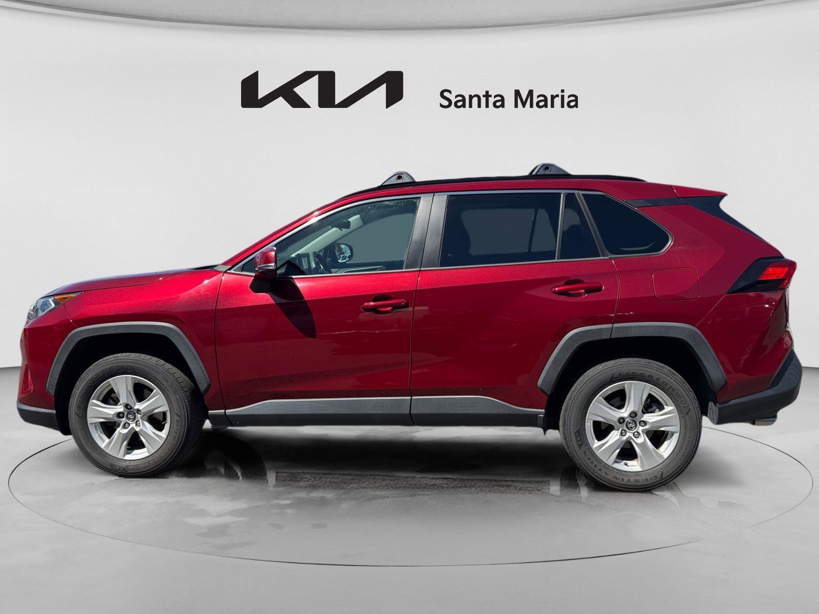 Used 2020 Toyota RAV4 XLE w/ Convenience Package image 5