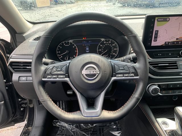 Used 2023 Nissan Altima 2.5 SR w/ SR Premium Package AWD/4WD image 25