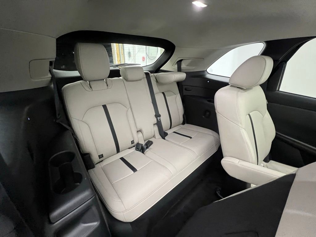 Used 2024 MAZDA CX-90 Plug-In Hybrid w/ Premium Pkg image 26