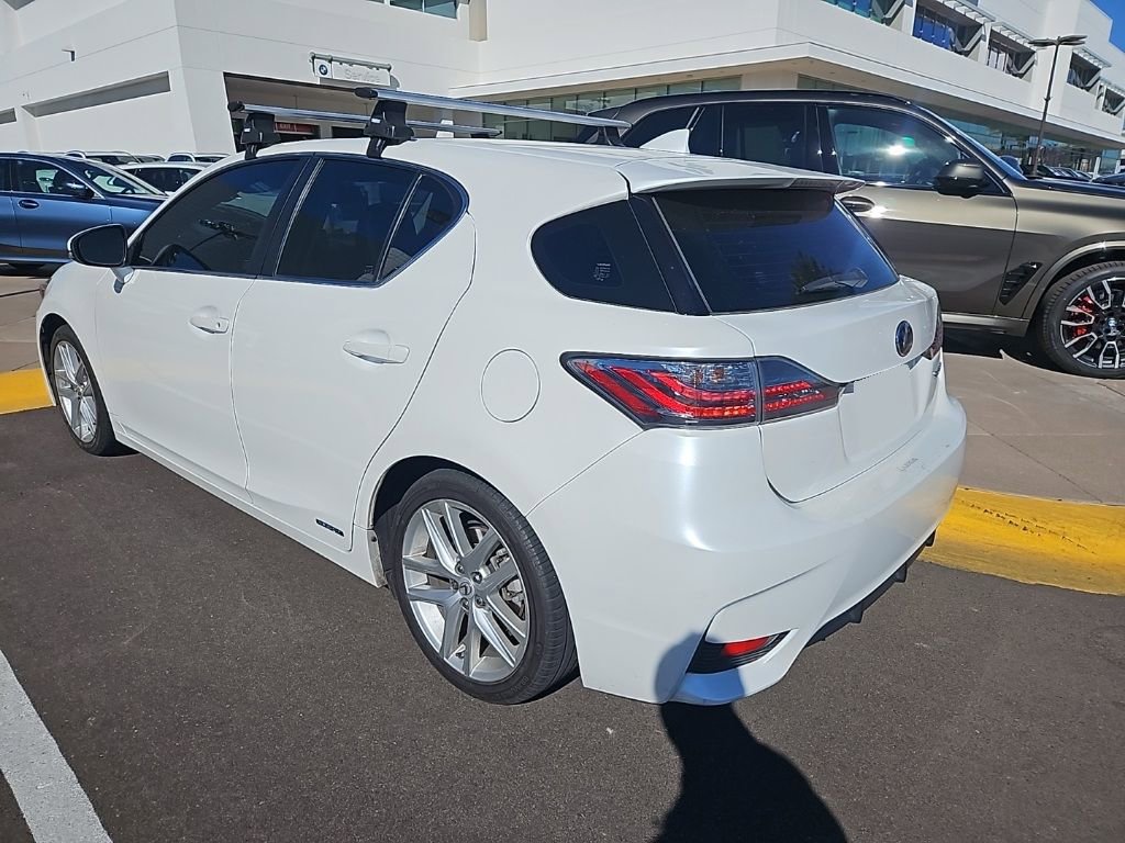 Used 2014 Lexus CT 200h image 3