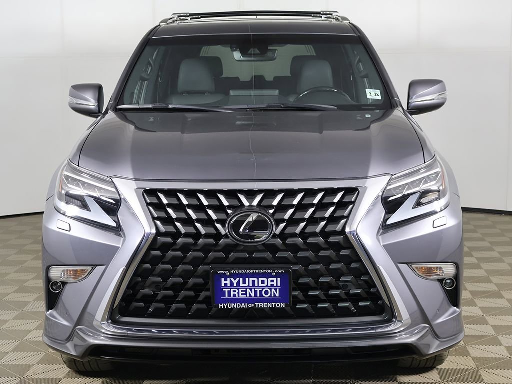 Used 2023 Lexus GX 460 Premium w/ Accessory Package AWD/4WD image 13