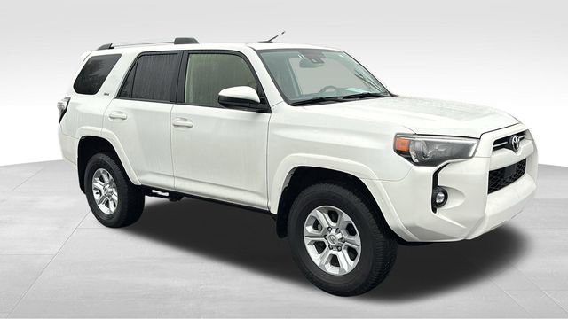 Used 2024 Toyota 4Runner SR5 image 30