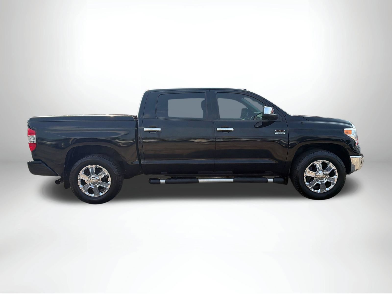 Used 2017 Toyota Tundra 1794 Edition AWD/4WD image 8