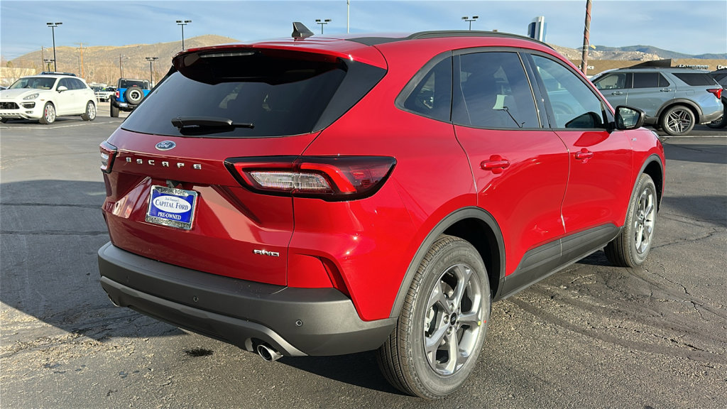 New 2026 Ford Escape ST-Line w/ Tech Pack #1 AWD/4WD image 3