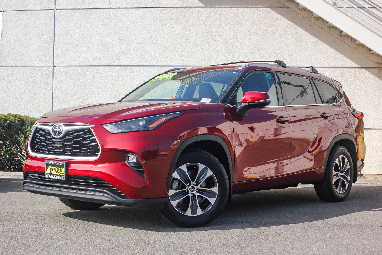 Used 2022 Toyota Highlander XLE