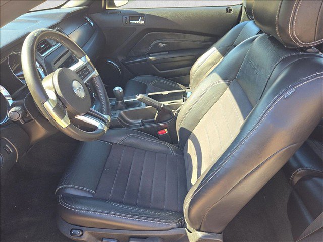 Used 2014 Ford Mustang GT Premium w/ Equipment Group 402A RWD image 16