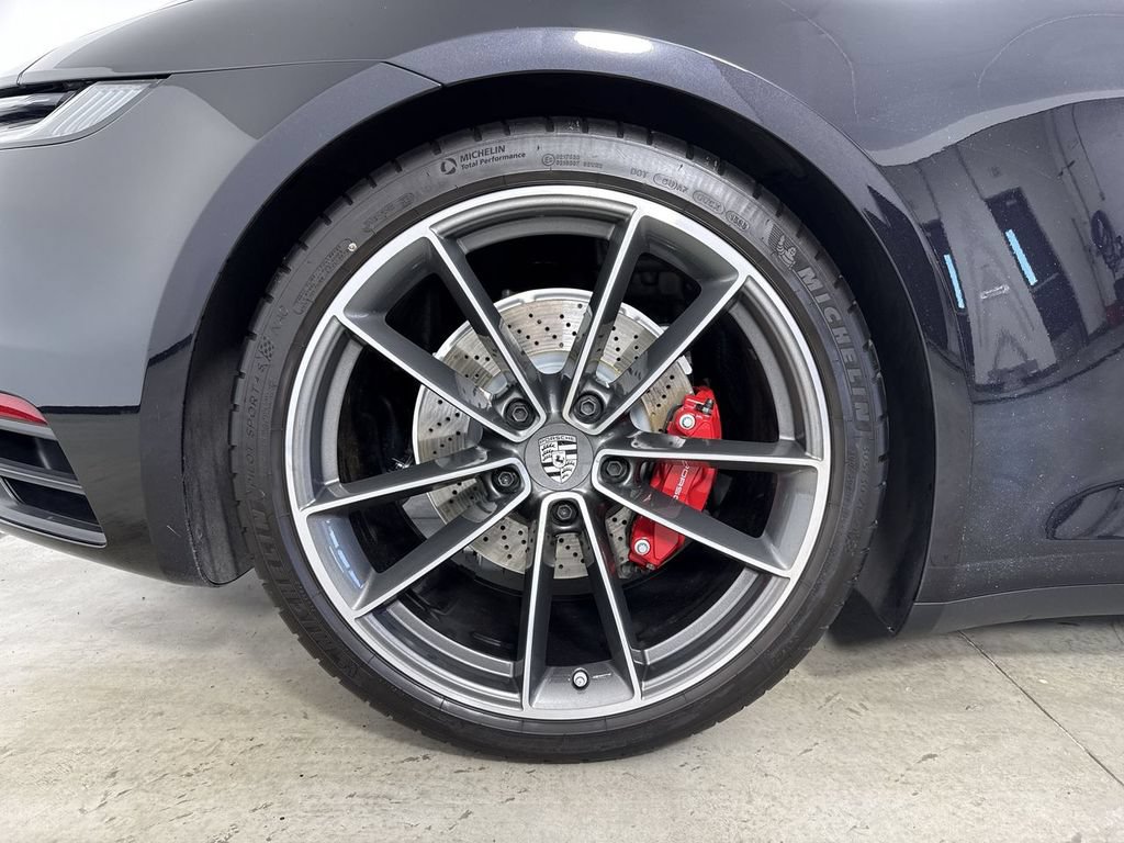 Certified 2023 Porsche 911 Targa 4S AWD/4WD image 16