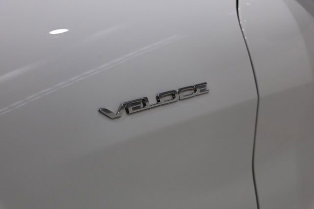 Used 2023 Alfa Romeo Giulia Veloce AWD/4WD image 11