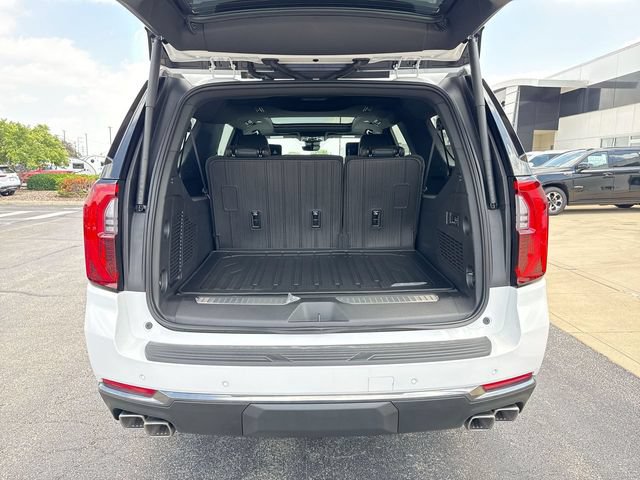 New 2026 GMC Yukon XL AT4 w/ AT4 Premium Plus Package AWD/4WD image 25