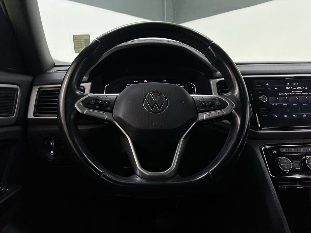 Used 2020 Volkswagen Atlas Cross Sport SEL image 19