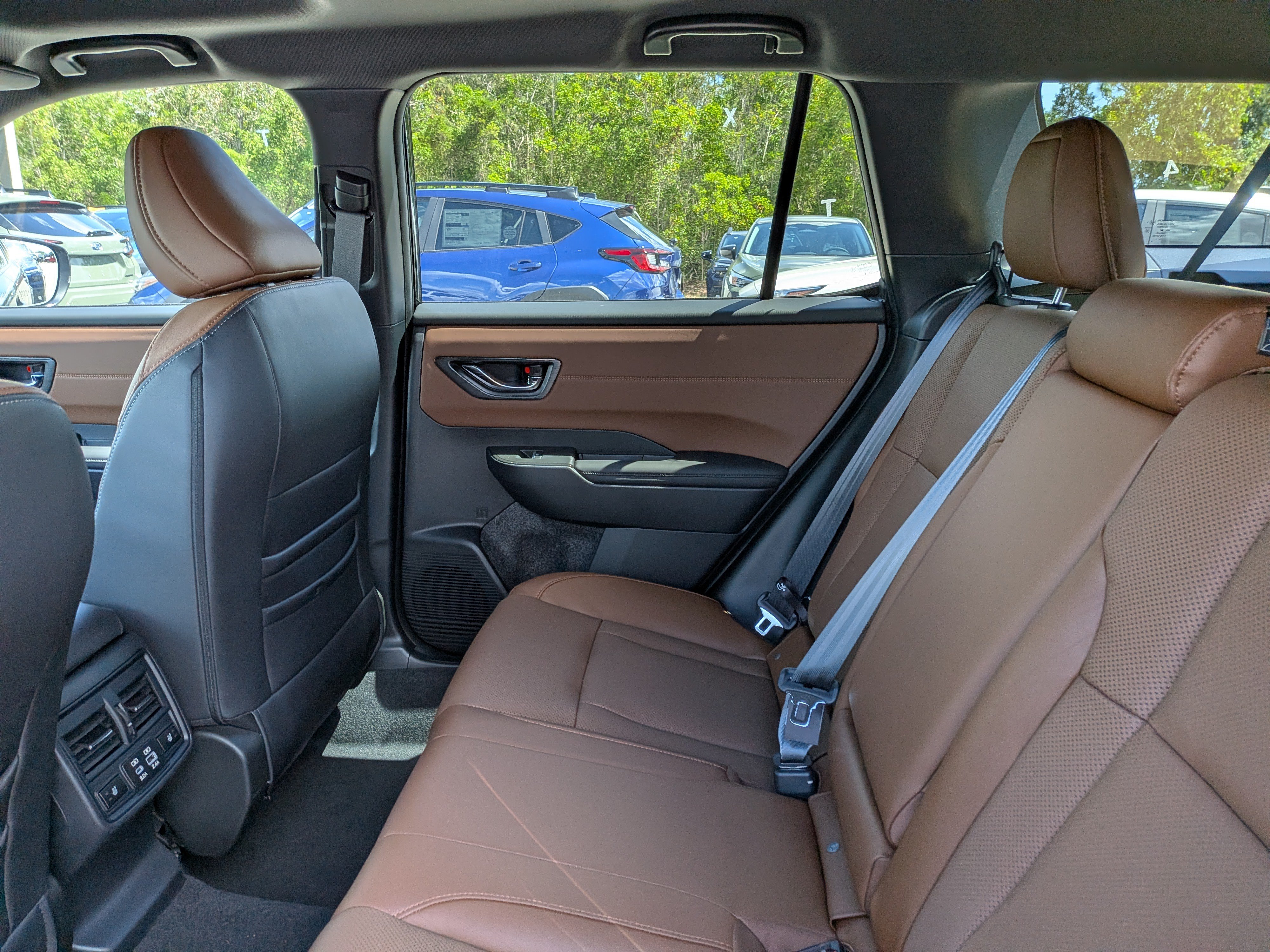New 2026 Subaru Outback Touring AWD/4WD image 12