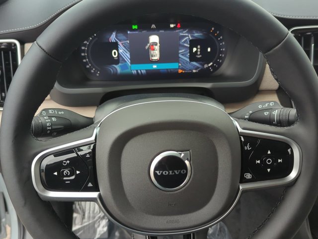 New 2026 Volvo XC90 B6 Plus w/ Protection Package AWD/4WD image 19