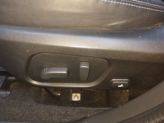 Used 2017 Subaru Forester 2.5i Touring AWD/4WD image 15