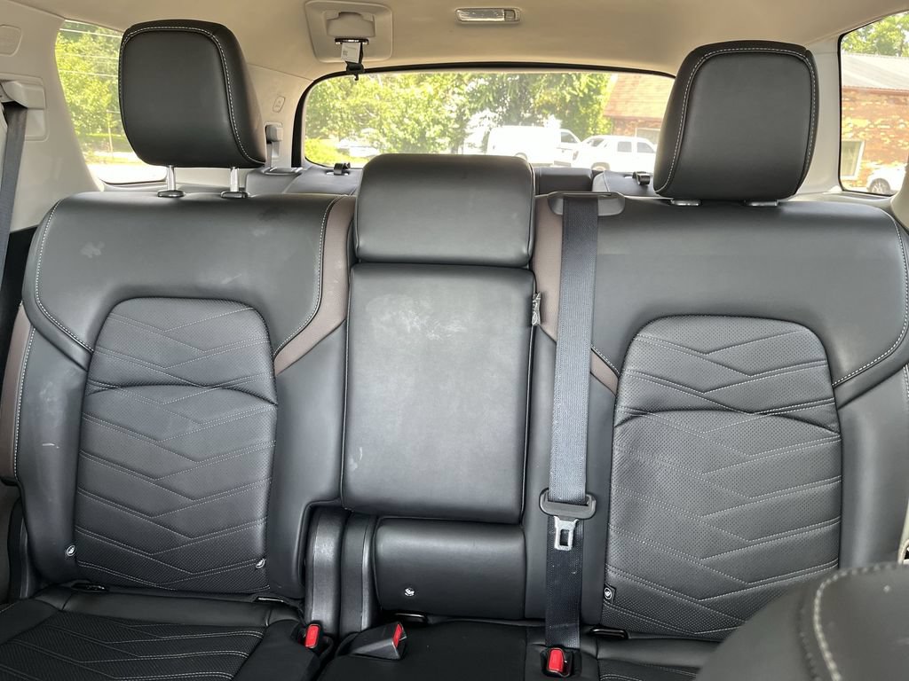 Used 2025 Nissan Pathfinder Platinum w/ Cargo Package FWD image 25