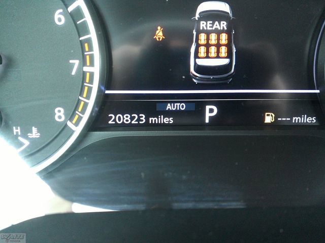 Used 2024 Nissan Pathfinder SL w/ Cargo Package image 10