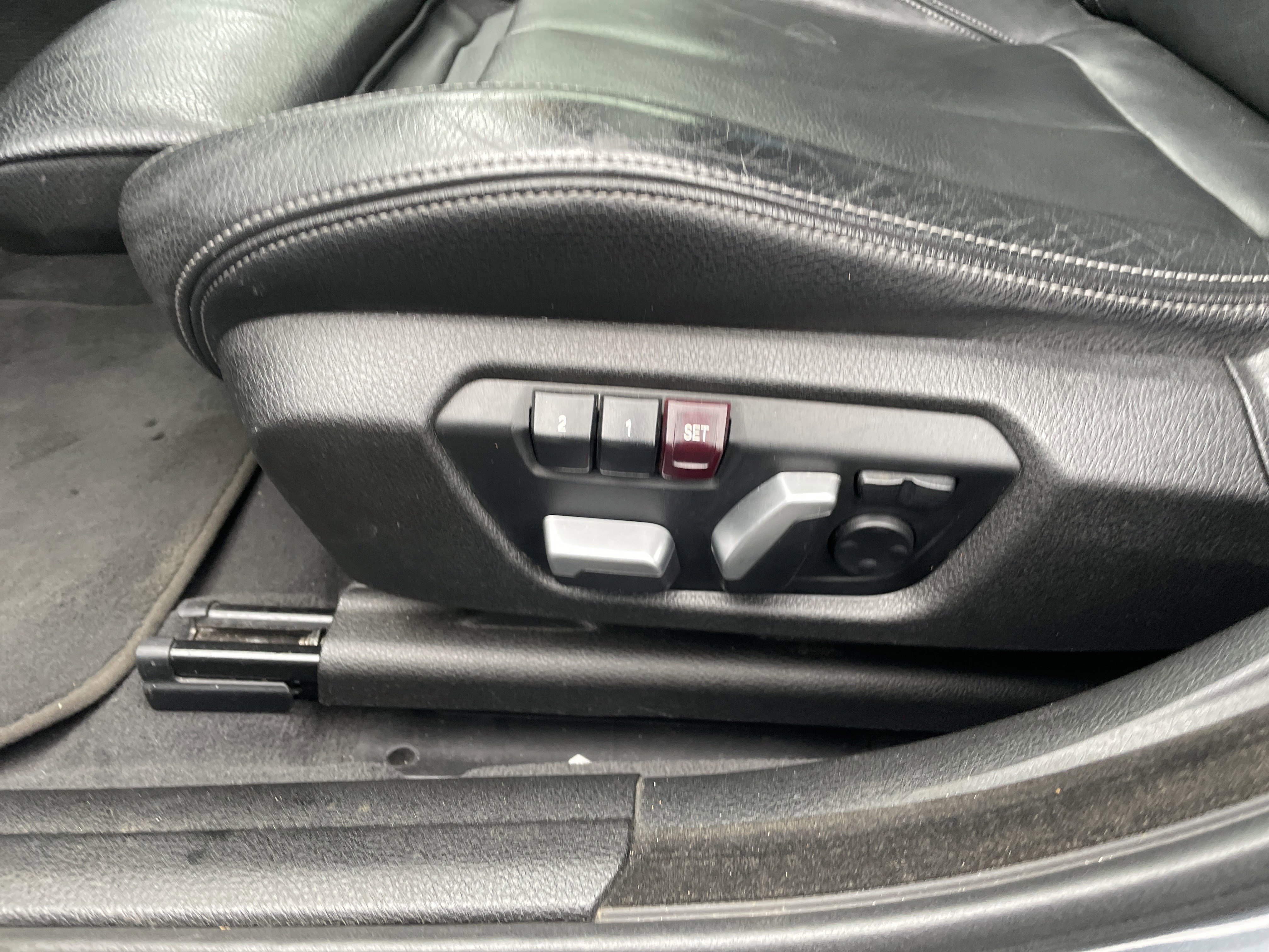 Used 2018 BMW 340i Gran Turismo xDrive image 37