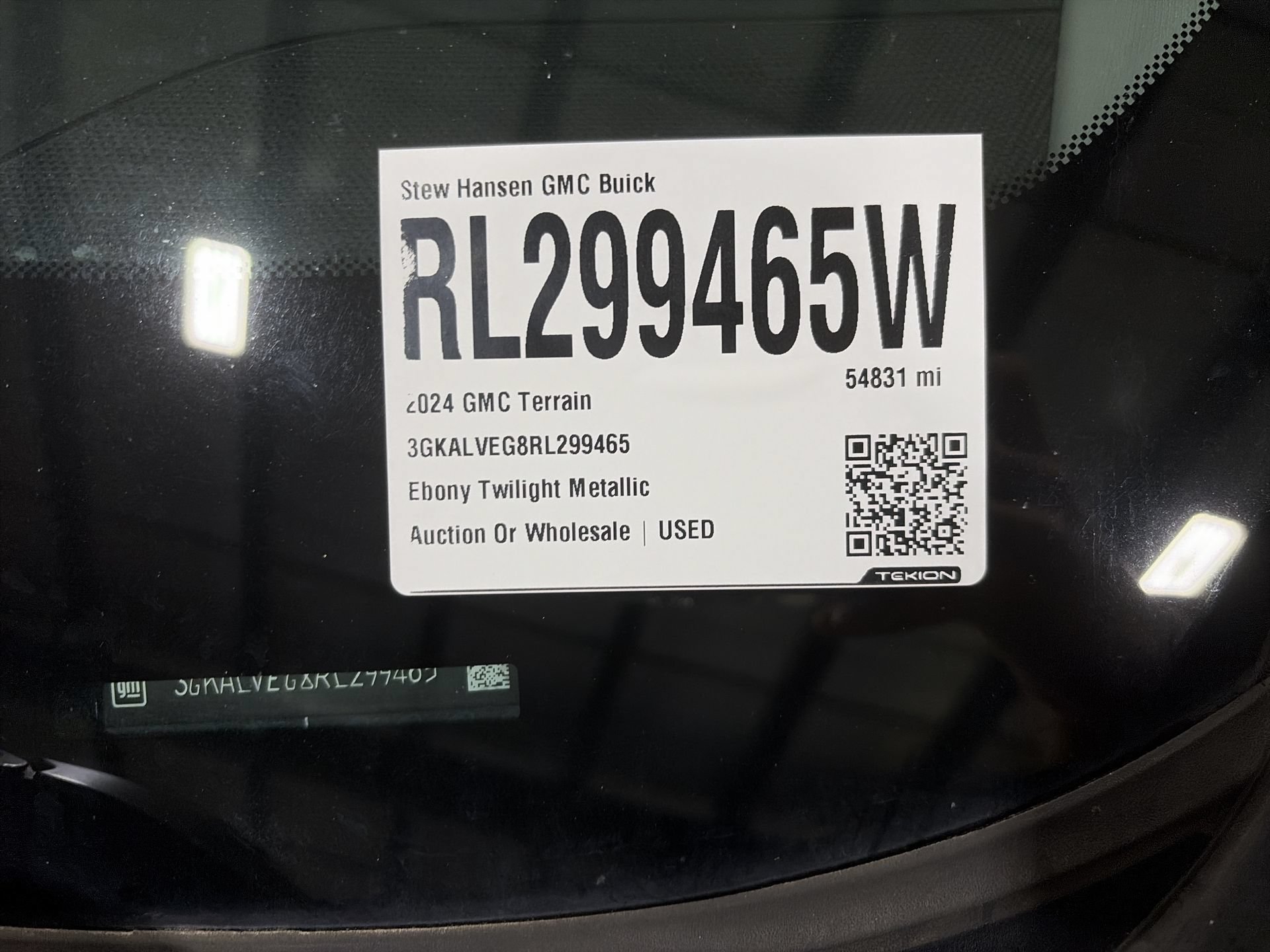 Used 2024 GMC Terrain SLT AWD/4WD image 35