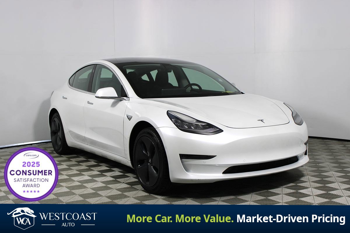 Used 2020 Tesla Model 3 Standard Range Plus image 1