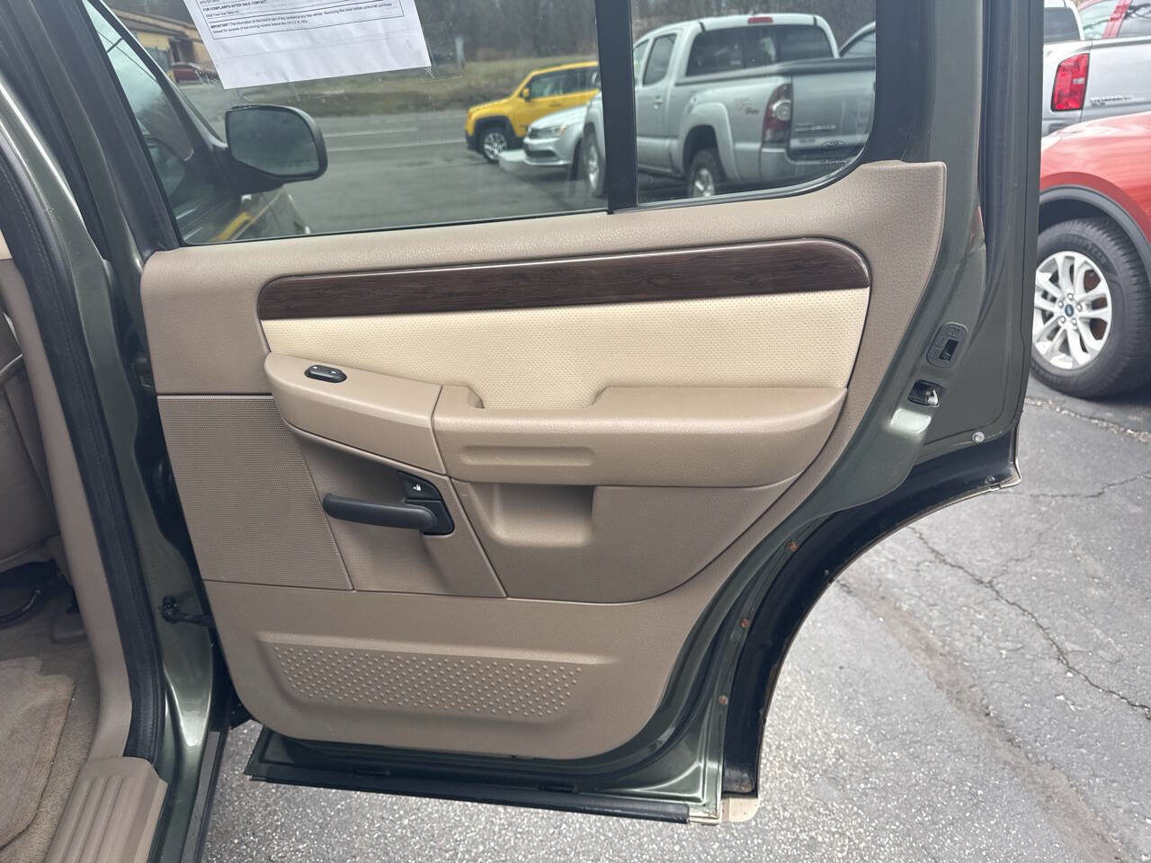Used 2004 Ford Explorer Eddie Bauer AWD/4WD image 22