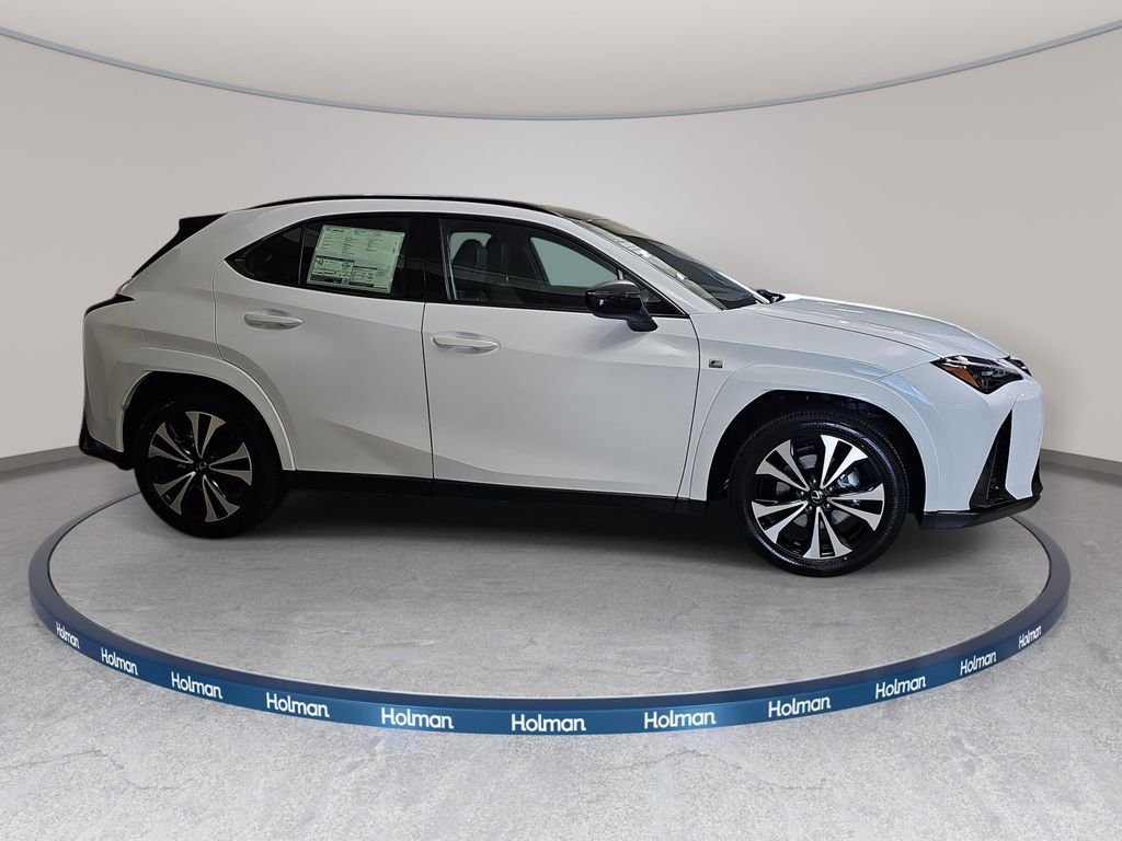 New 2026 Lexus UX 300h AWD image 5