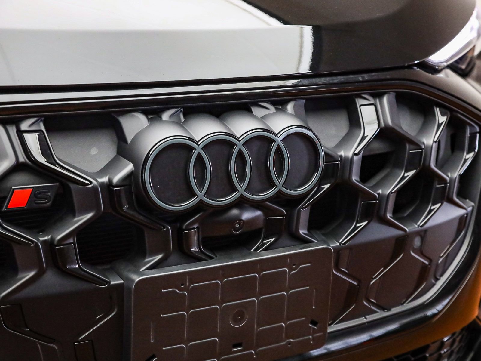 New 2025 Audi SQ5 Premium Plus AWD/4WD image 10