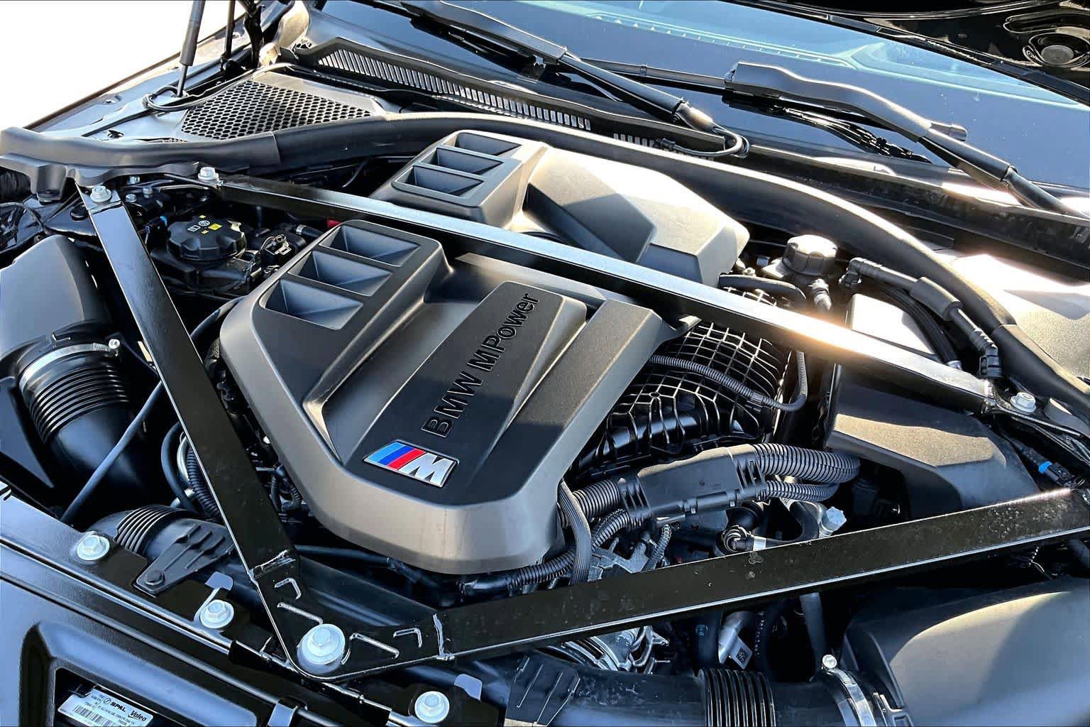 Used 2024 BMW M2 w/ Lighting Package RWD image 31