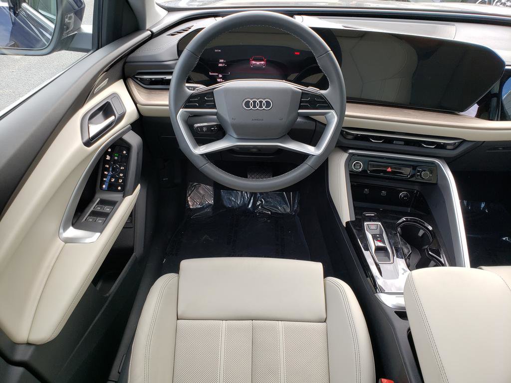 New 2025 Audi Q5 Premium Plus w/ Premium Plus AWD/4WD image 10