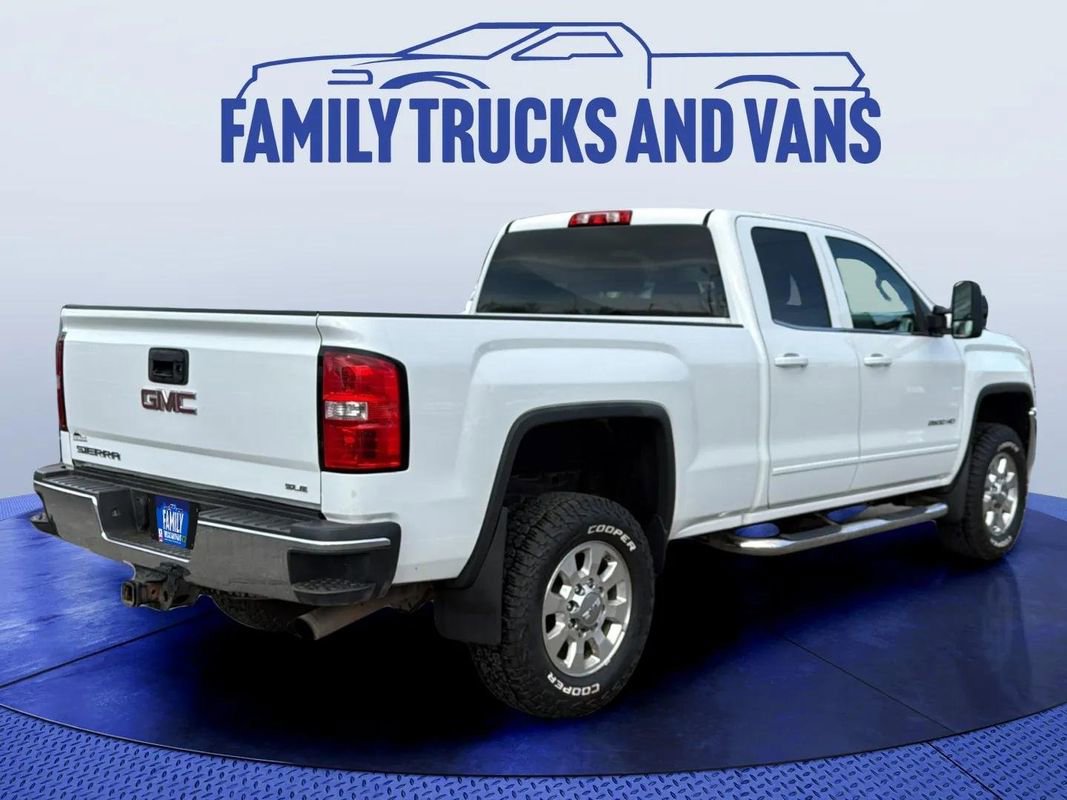 Used 2015 GMC Sierra 2500 SLE w/ SLE Preferred Package image 5