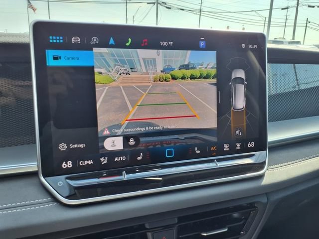 New 2025 Volkswagen Tiguan SE AWD/4WD image 17