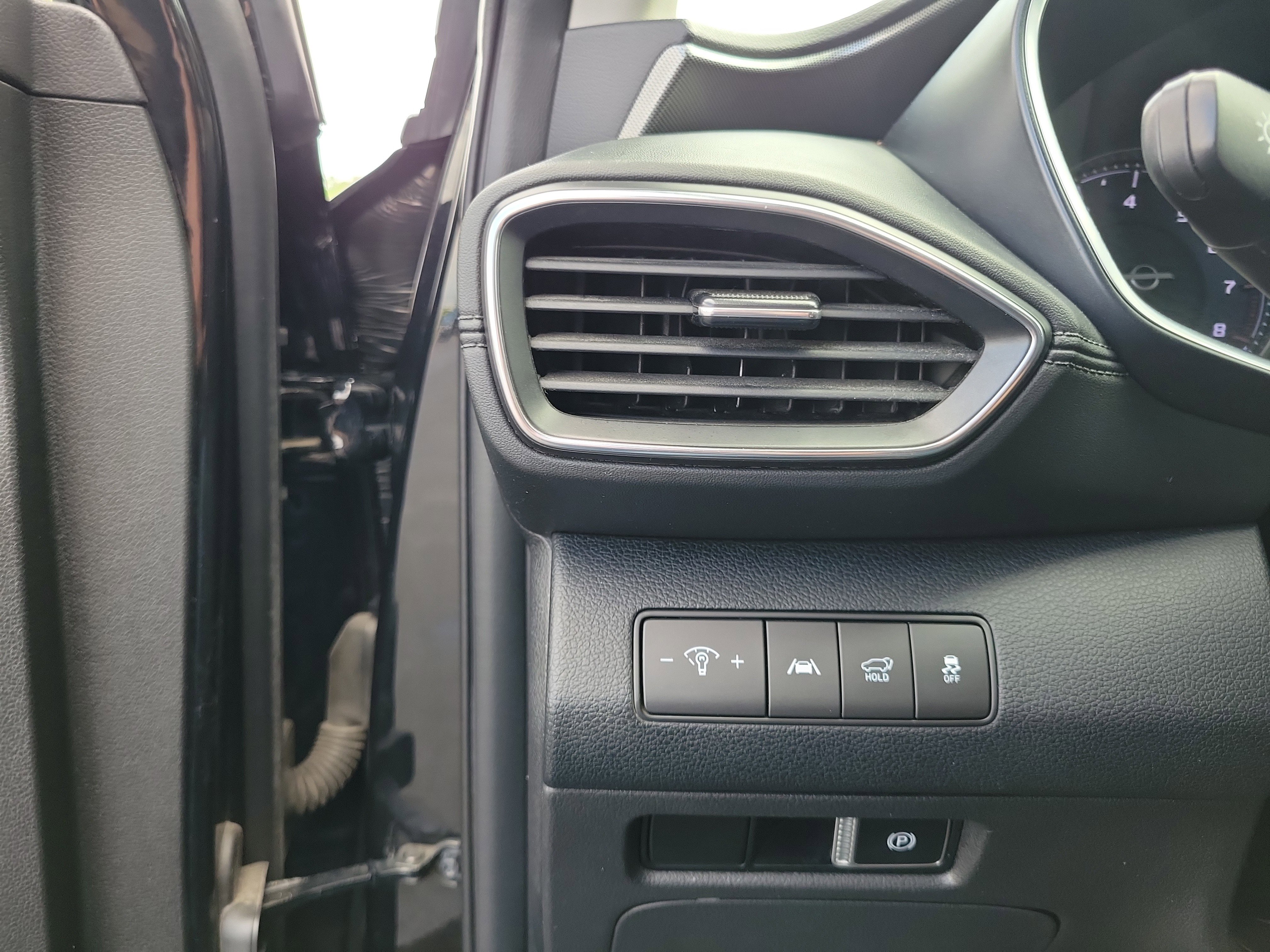 Used 2023 Hyundai Santa Fe SEL AWD/4WD image 20
