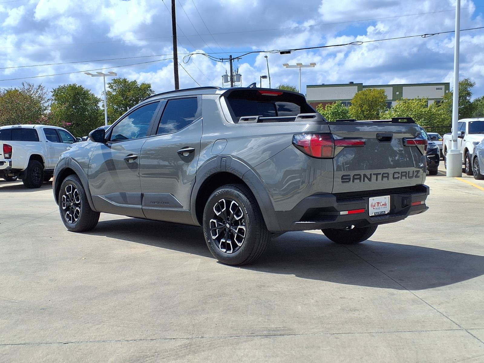 Used 2024 Hyundai Santa Cruz SEL w/ Activity Package AWD/4WD image 6