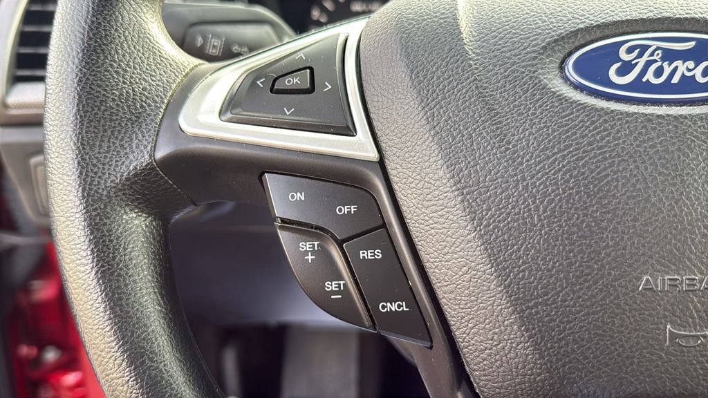 Used 2020 Ford Fusion S image 22