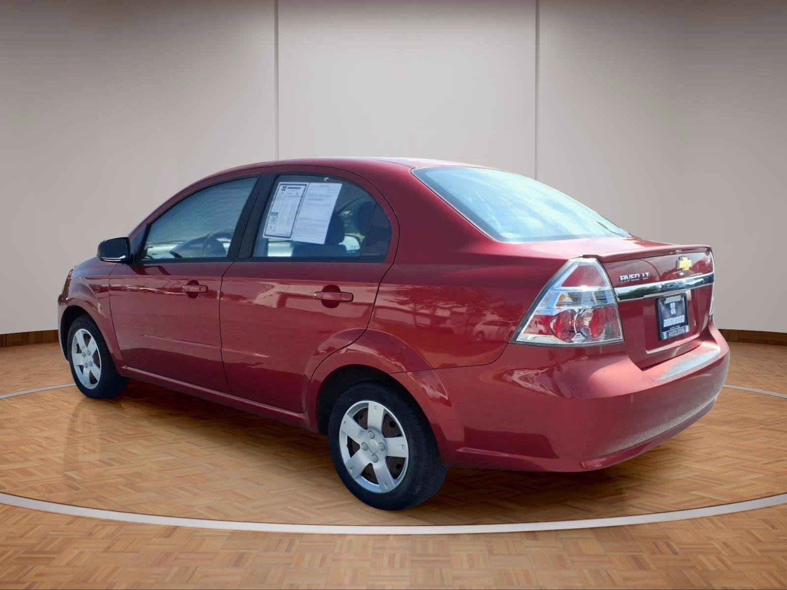 Used 2011 Chevrolet Aveo LT FWD image 4