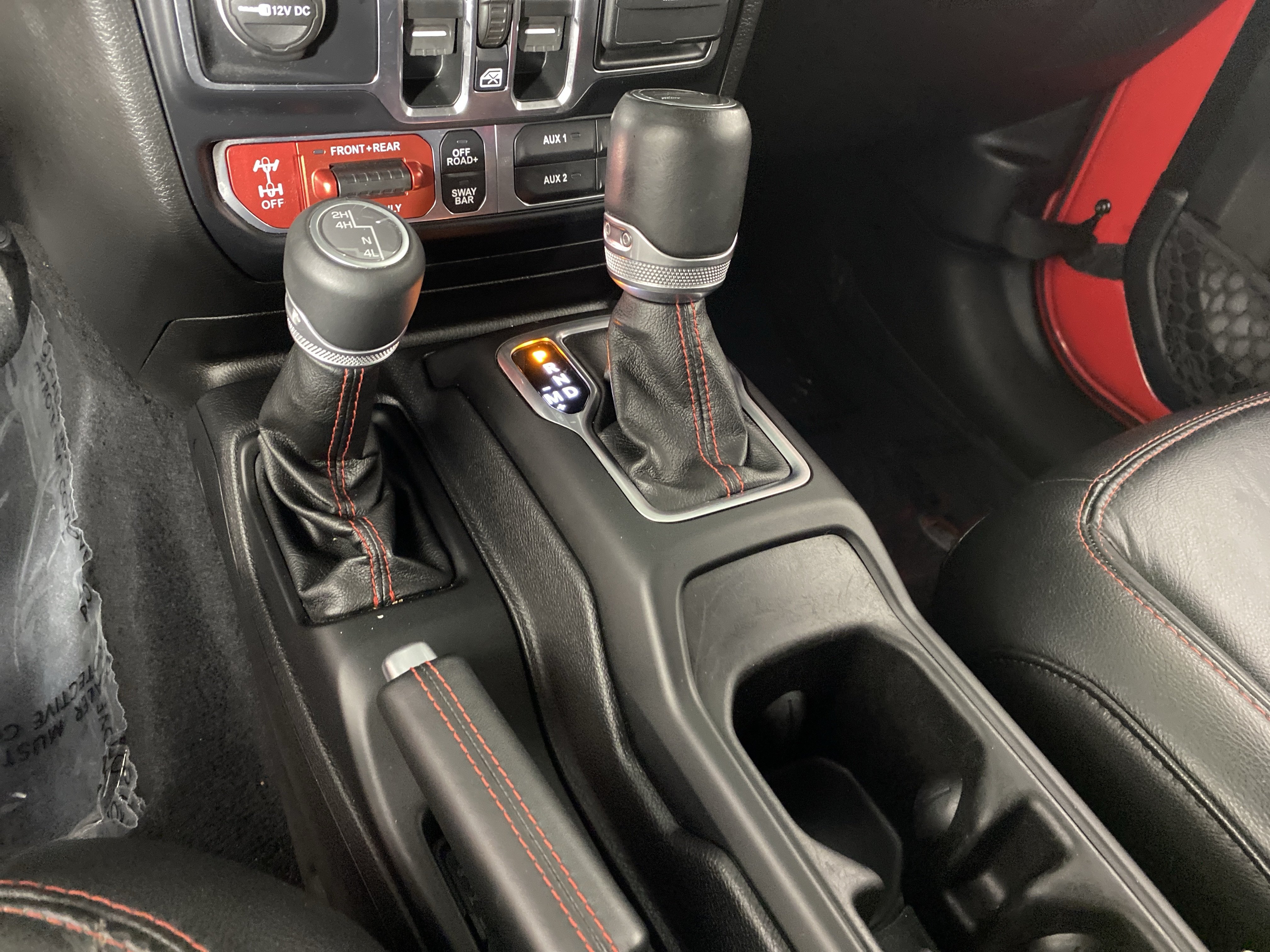 Used 2020 Jeep Gladiator Rubicon AWD/4WD image 30