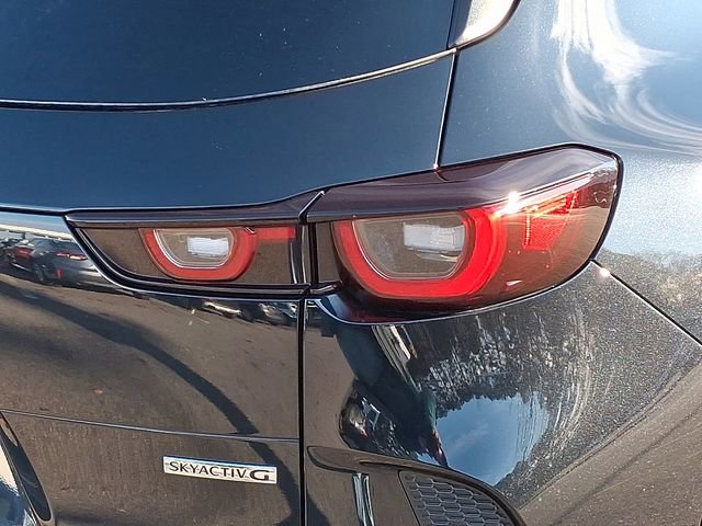 Used 2025 MAZDA CX-50 AWD 2.5 S w/ Premium Package image 12
