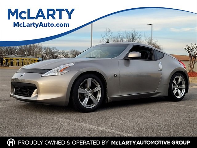 Used 2009 Nissan 370Z Touring image 1