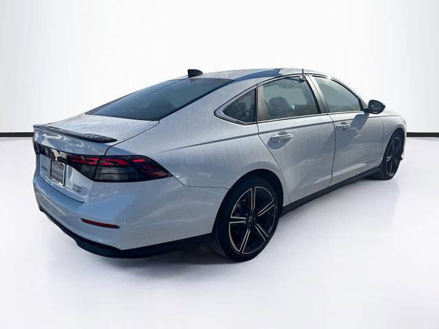 Used 2025 Honda Accord Sport image 8